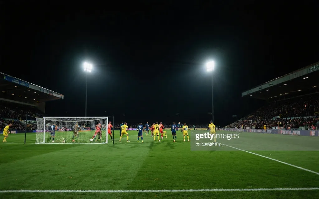 比分领先后球队继续进攻与防守平衡的场景，前场压迫与后场站位对比